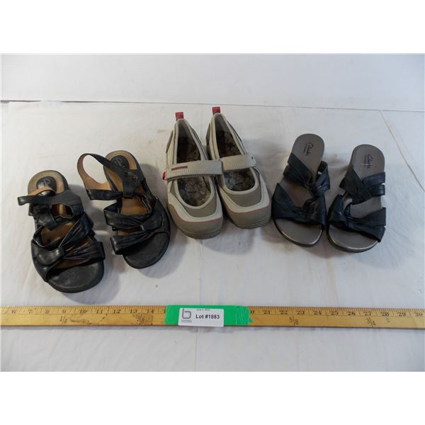 3 pairs of womens shoes