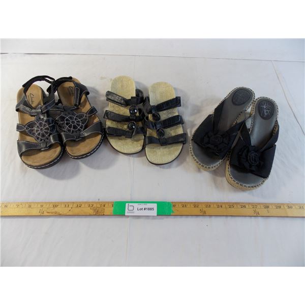 3 pairs of womens sandals