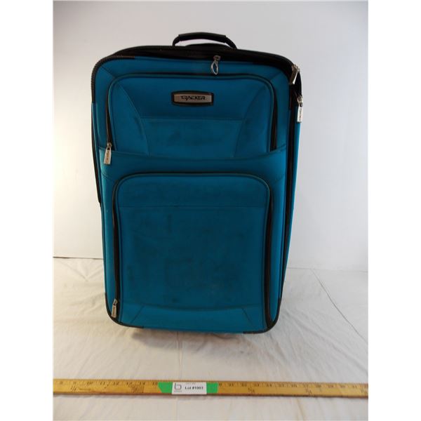 *Tracker suitcase with wheels