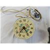 Image 2 : 2 plug in vintage clocks