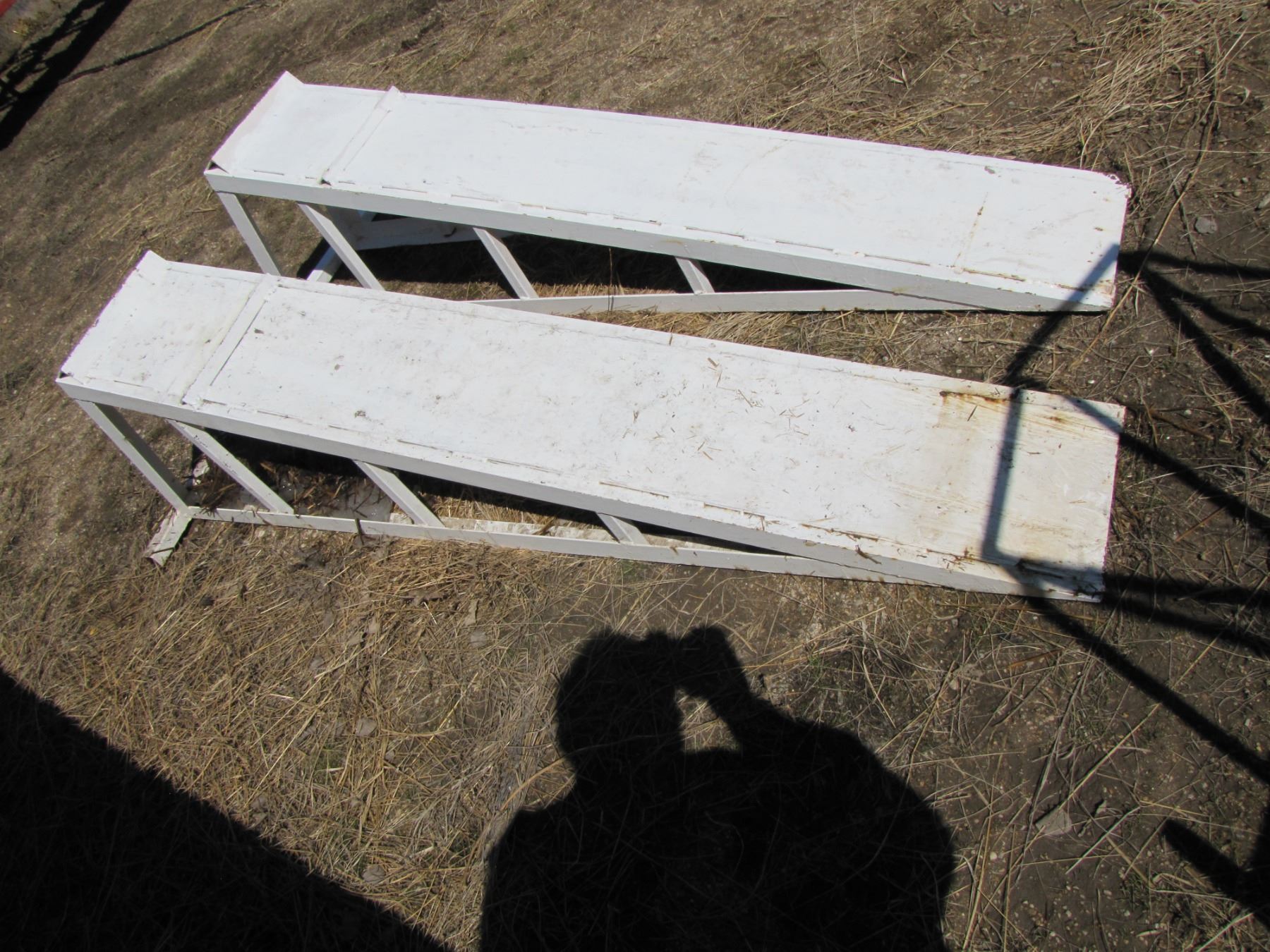 Set of metal car ramps