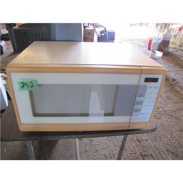 Quasar Microwave