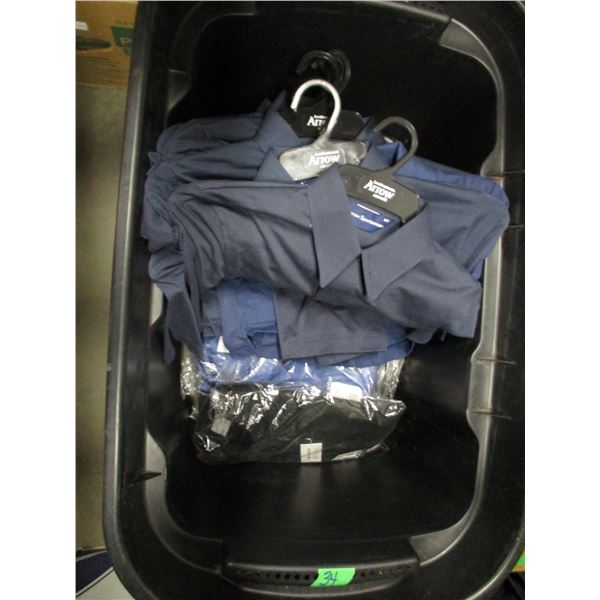 NEW (STORE CLOSE-OUT):  TOTE C/W ARROW LONG SLEEVE SHIRTS (APPROX. 10/ASSORTED SIZES)
