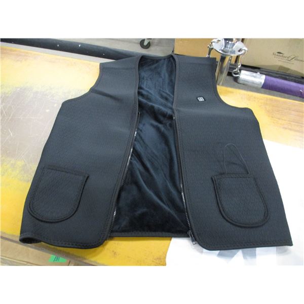 NEW (STORE CLOSE-OUT):  HEATED MOTORCYCLE VEST (SIZE MEDIUM)