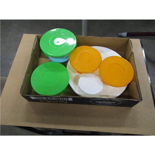 SET OF 6 SEAL DISHES & PLATES