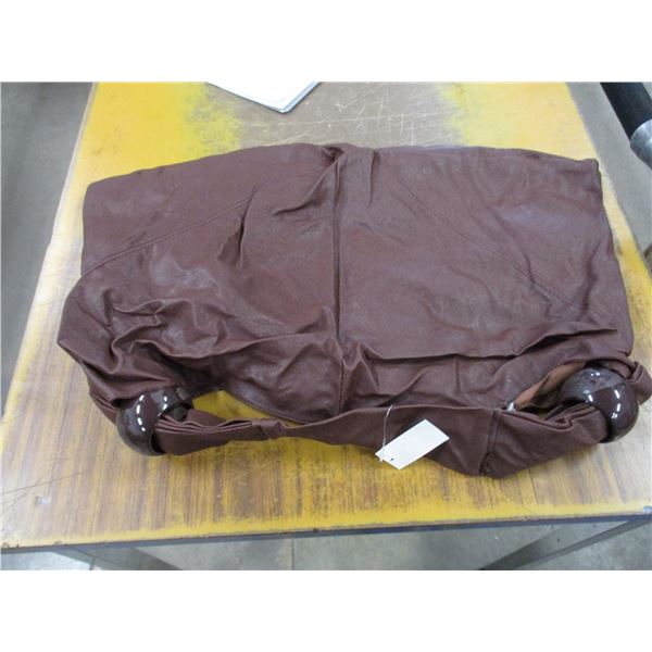 NEW (STORE CLOSE-OUT):  BROWN PURSE