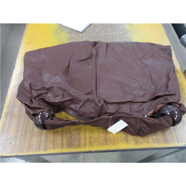 NEW (STORE CLOSE-OUT):  BROWN PURSE