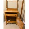 Image 3 : Vintage Wash Stand & Wooden Coat Rack