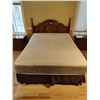 Image 1 : Gorgeous Queen Size Bed