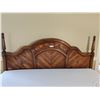 Image 3 : Gorgeous Queen Size Bed