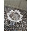 Image 1 : Plaster Bird Bath