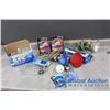 Image 1 : Assorted Outdoor Flood Lights and Other Bulbs
