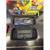 Image 9 : **Nintendo Switch Gaming System - Super Mario Bros Bundle