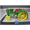 Image 6 : Die-Cast John Deere Waterloo Boy Model R