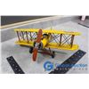 Image 2 : Tin Biplane