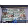 Image 1 : (16) 1970's License Plates