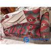 Image 2 : Beautiful Couch w/ Cushions & Slip Cover