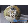 Image 8 : Globe and Sail Boat Decor