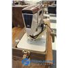 Image 6 : **Vintage Zenith Deluxe ZigZag Sewing Machine