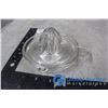Image 4 : (3) Glass Juicers
