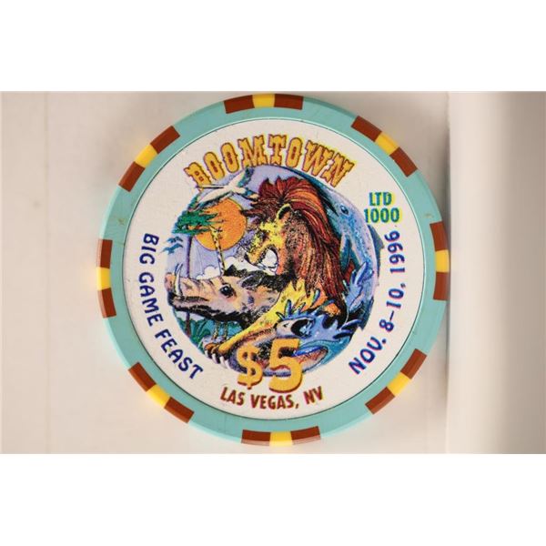 $5 BOOMTOWN CASINO CHIP 1996 "BIG GAME FEAST"