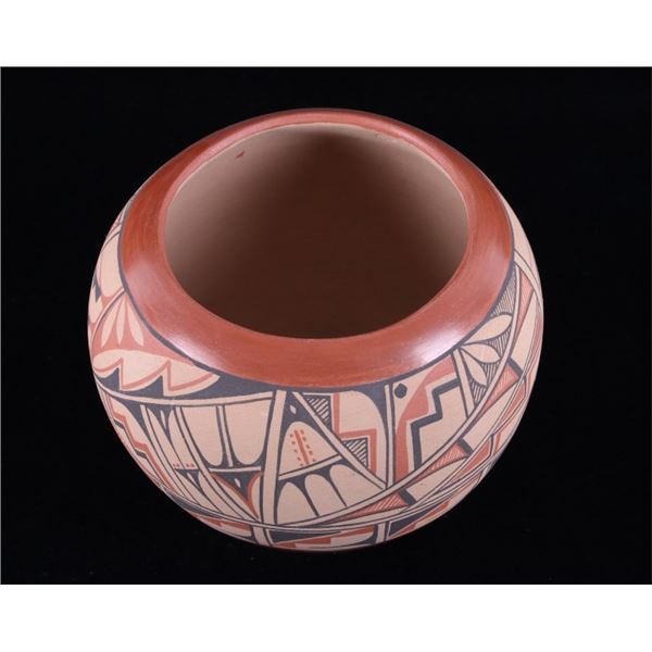 Jemez Pueblo Pottery by Roberta Shendo