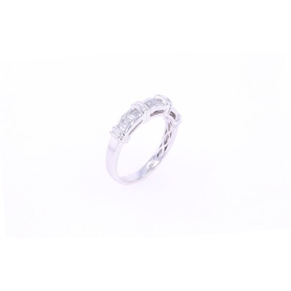 Vintage Baguette Diamond & 14k White Gold Ring