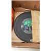 Image 3 : BOX OF SAW BLADES AND ABRASIVE CUTTING WHEELS