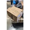 Image 1 : CASE OF 800 NEW METRO RACKING SHELVING SLEEVES