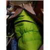 Image 8 : VENTURA 14 FOOT X 8 FOOT 9 PIECE FAMILY CAMP COMBO SET