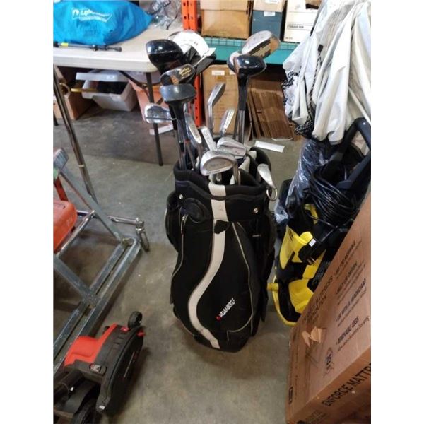 ADAMS GOLF BAG WITH GOLF CLUBS