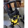 Image 2 : KARCHER ELECTRIC PRESSURE WASHER WORKING