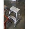 Image 3 : RIDGID PORTABLE WORK SUPPORT AND 3 STEP STOOLS