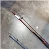 Image 2 : 3 FISHING ROD WITH REELS ONE IS EXTENDABLE