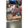 Image 2 : 3 BOXES OF AMAZON OVERSTOCK ITEMS