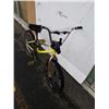 Image 2 : NEON YELLOW NO BRAND BIKE