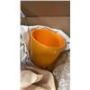 Image 3 : BOX OF DECORATIONS, GLASS VASES