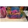 Image 4 : 2 SMALL PET MAZE CAGES