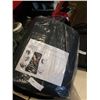 Image 2 : NEW TONY LITTLE MASSAGE MAT WITH 3 BACK PACKS AND DUFFLE BAG