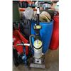 Image 1 : BISSELL POWERGROOM SWIVEL REWIND PET VACUUM WORKING