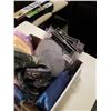 Image 4 : TRAY OF HAIR NETS, BELTS, HAIR APRONS