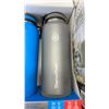 Image 3 : 2 AS NEW THERMOFLASK BOTTLES AND 12 PACK OF MULTIPURPOSE GLASSES