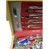 Image 2 : CUTLERY CANTEEN WITH 54 PCS OF ROGERS BROS LILAC TIME CUTLERY - SILVER PLATED