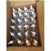 Image 4 : CASE OF HAND SANITIZER - 24 BOTTLES WITH PUMPS