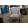 Image 1 : MODERN GREY UPHOLSTERED CHAIR