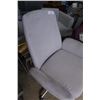 Image 3 : MODERN FABRIC ROLLING CHAIR