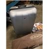 Image 2 : 6 LUGGAGE BAGS WITH PLAYPEN AND STAR WARS TOY