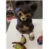 Image 8 : LOT OF VINTAGE COLLECTIBLES, CHALKWARE AND FIGURES