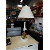 Image 1 : VINTAGE MARBLE BASE TABLE LAMP