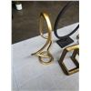 Image 2 : LOT OF CRATE AND BARREL METAL DECORATIONS AND BOOKENDS